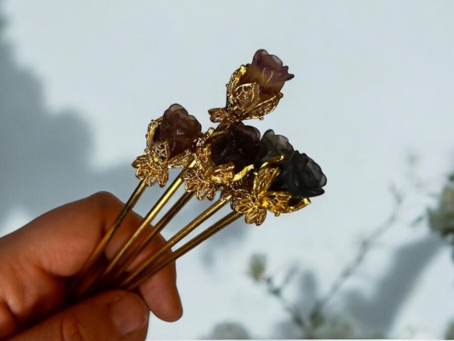 !B-stock! Fluorite rose as a hairpin