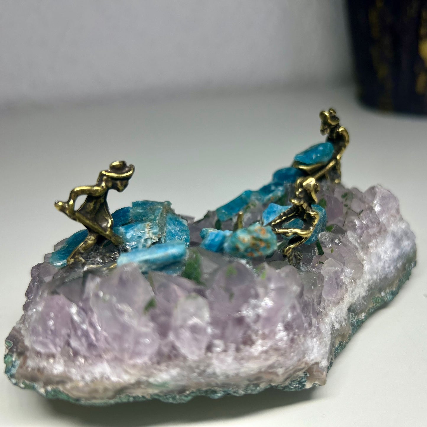 Amethystfeld mit Minenarbeitern